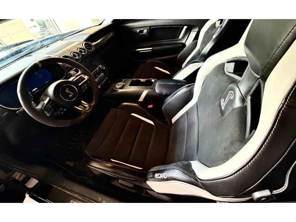 Used 2020 Black Ford Shelby GT500 image 10