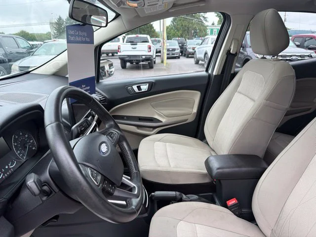 Used 2019 Silver Metallic Ford  image 22