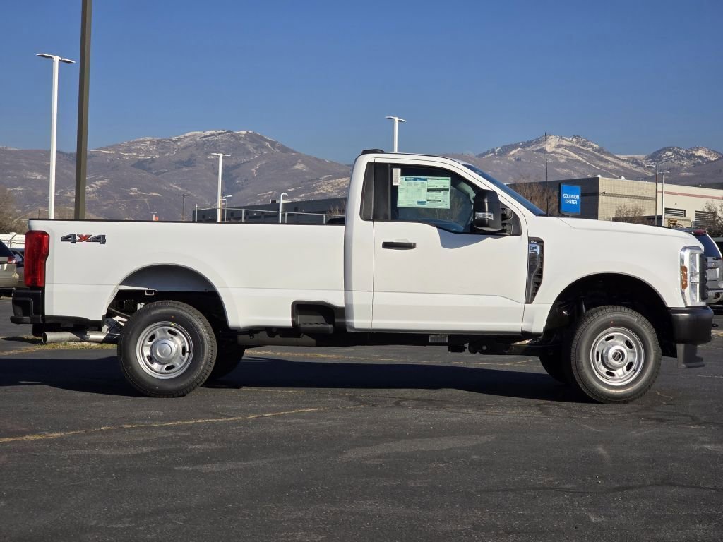New 2026 Oxford White Ford XL image 27