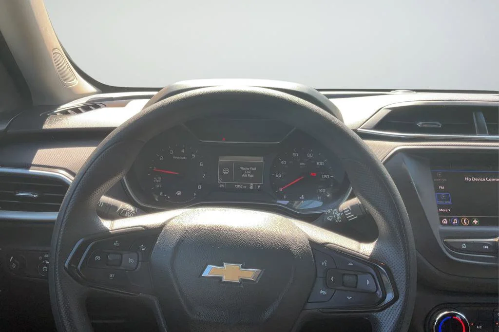 2022 Chevrolet Trailblazer LS - Photo 14