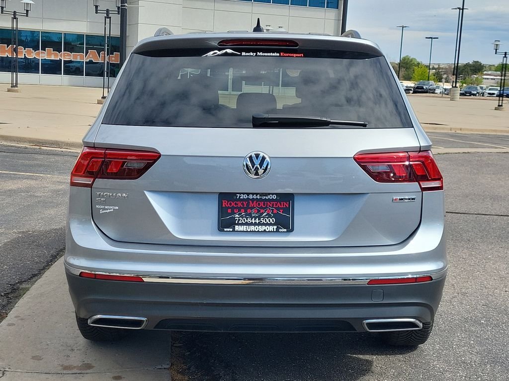 Used 2021 Silver Volkswagen 2.0T SE image 5