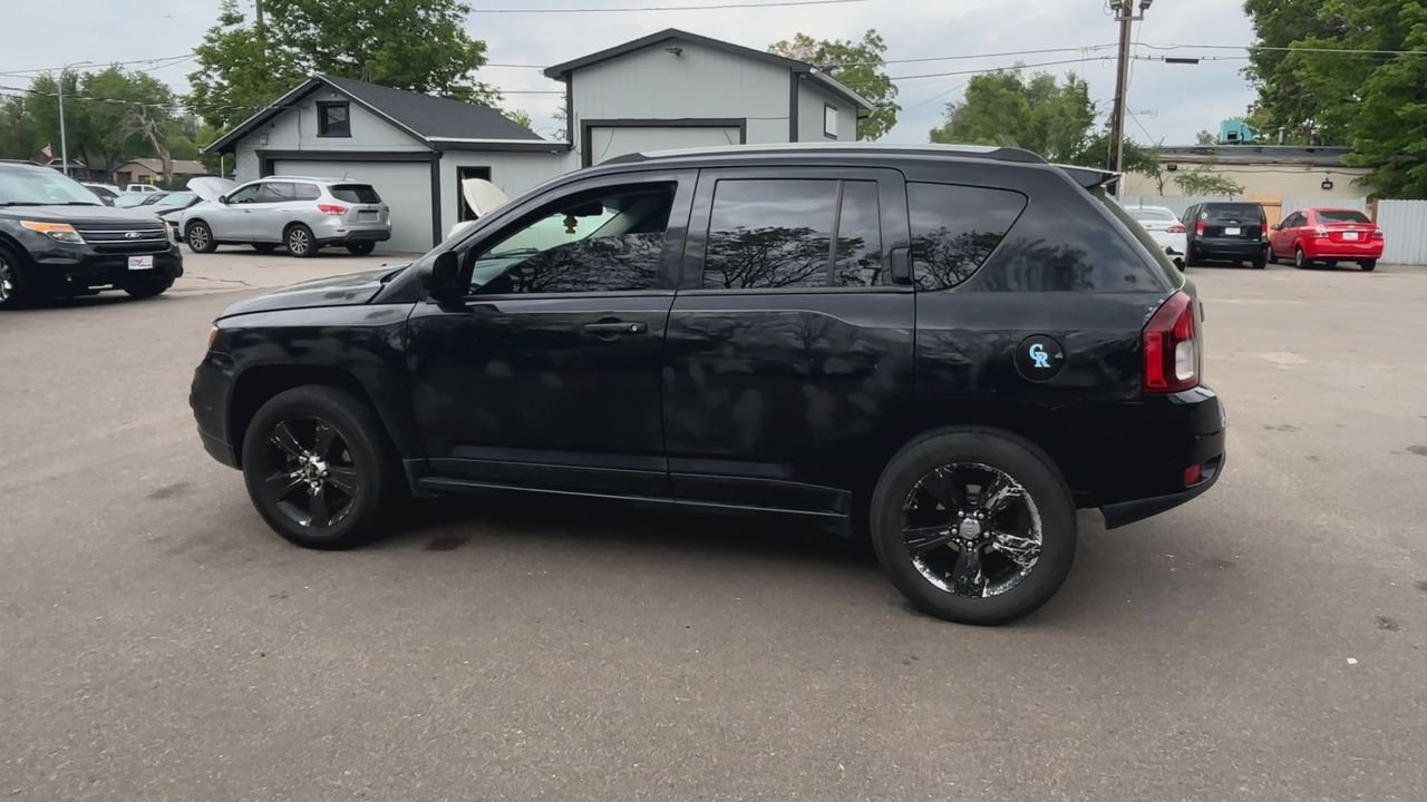 2016 Jeep Compass Sport photo 4