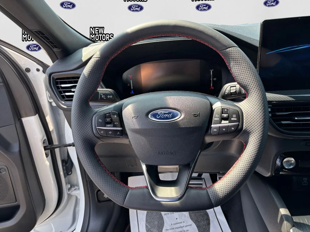 Used 2023 White Metallic Ford ST-Line image 12