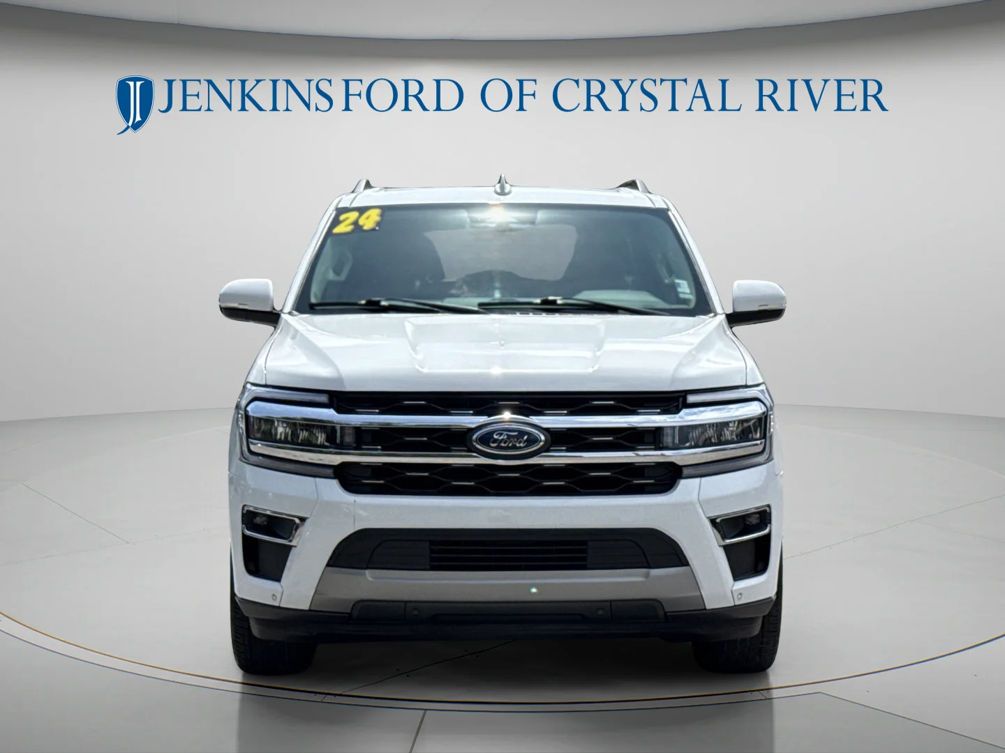 Used 2024 Star White Metallic Tri-Coat Ford Limited image 14