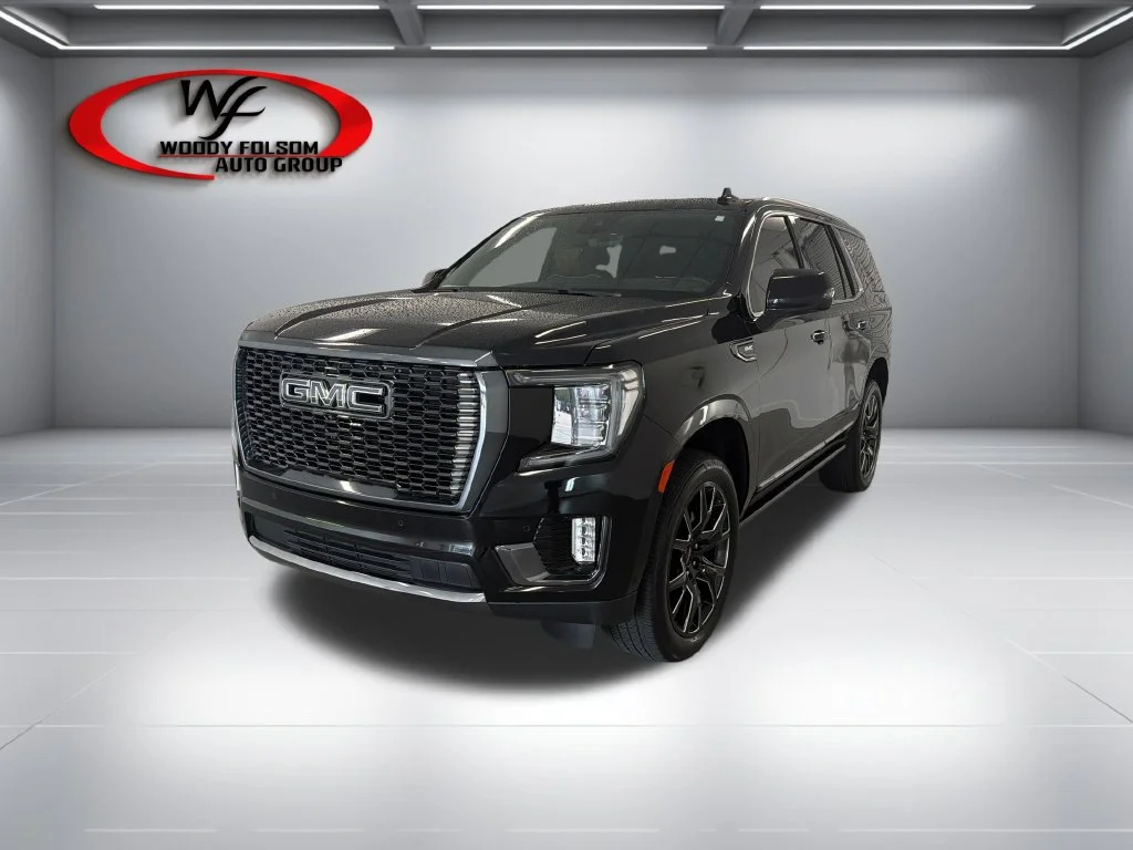 Used 2024 Black GMC Denali Ultimate image 3