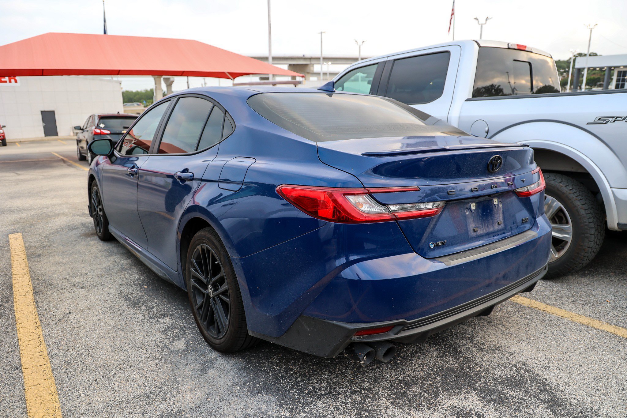Used 2025 RESERVOIR BLUE Toyota SE image 8