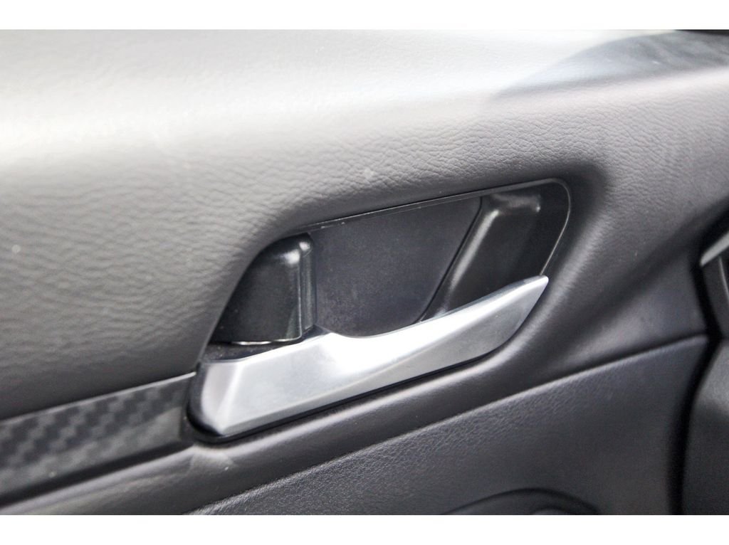 Used 2025 White Nissan 2.5 SV image 21
