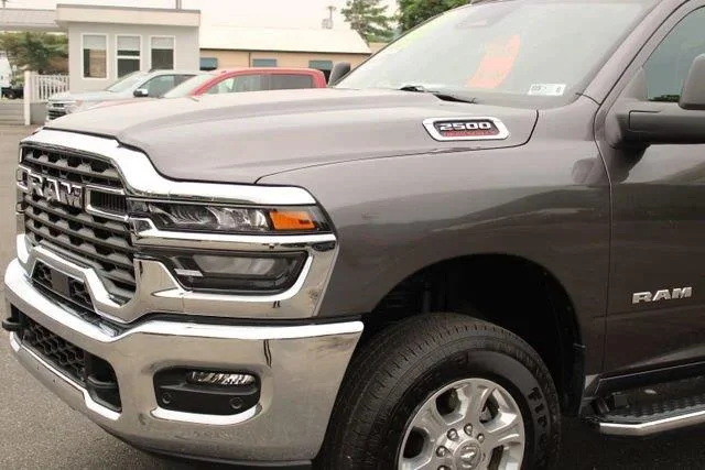 Used 2025 Granite Crystal Metallic Clearcoat Ram Big Horn image 4