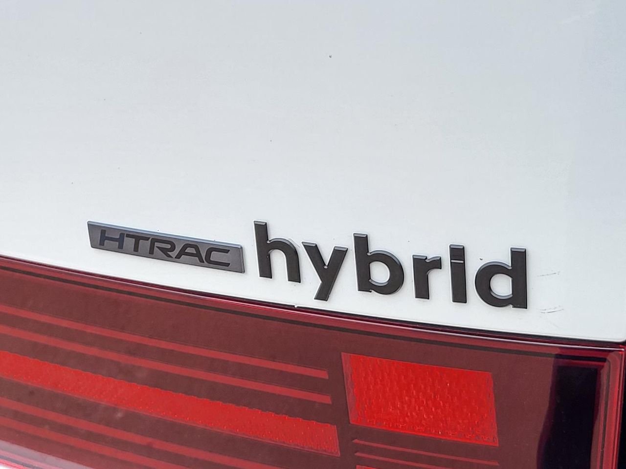 New 2026 Serenity White Hyundai Calligraphy image 6