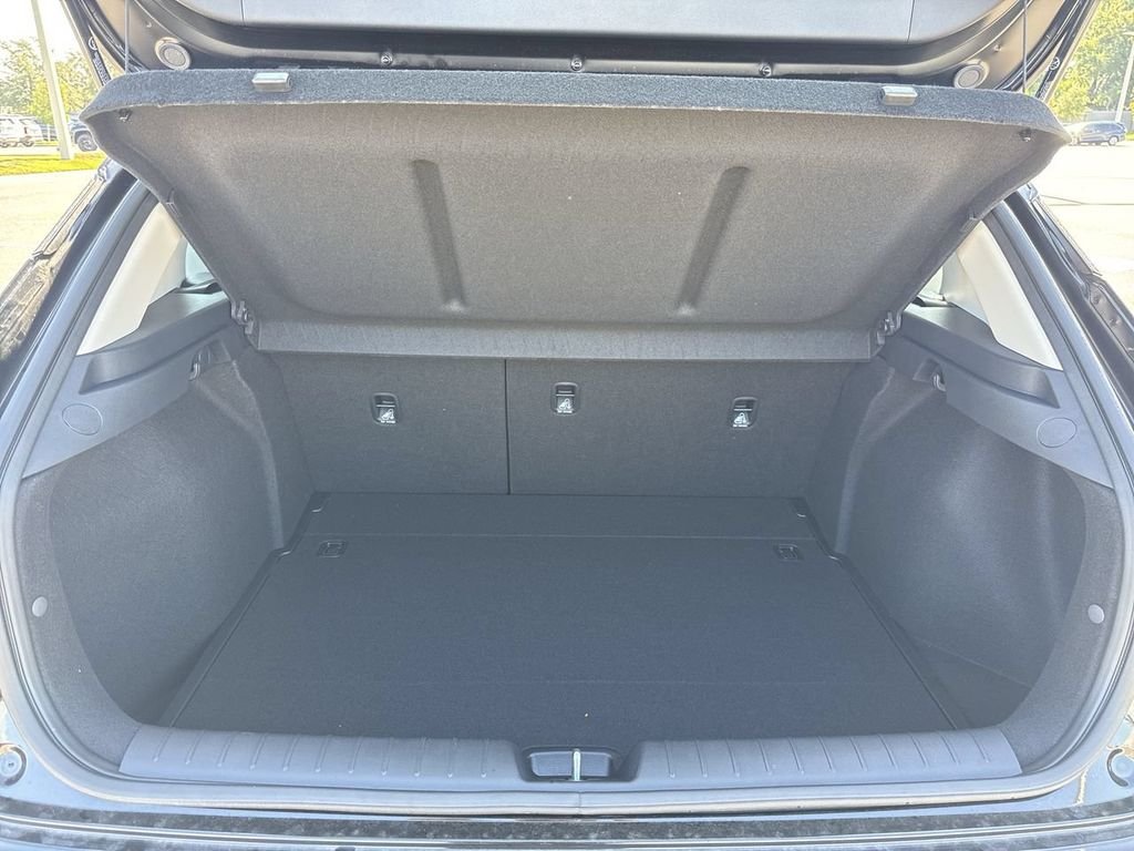 New 2026 Aurora Black Pearl Kia EX image 32