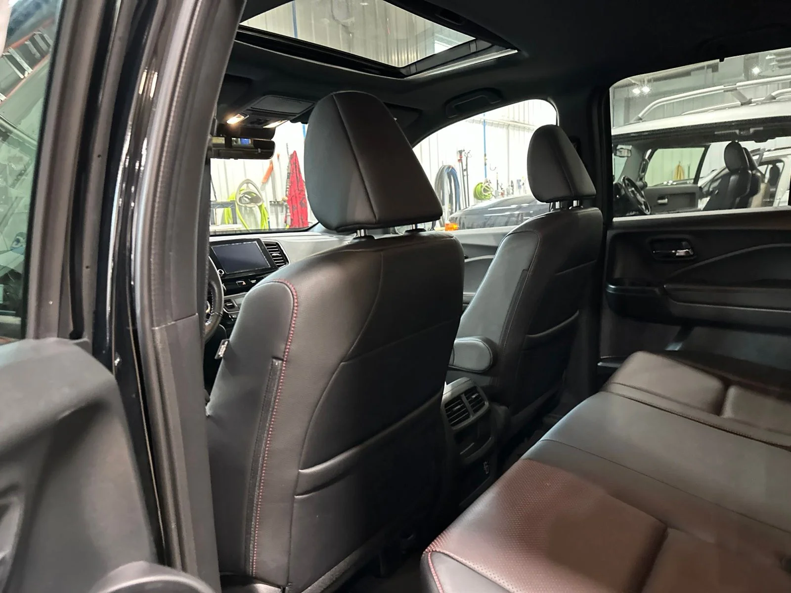 2023 Honda Ridgeline Black Edition - Photo 19