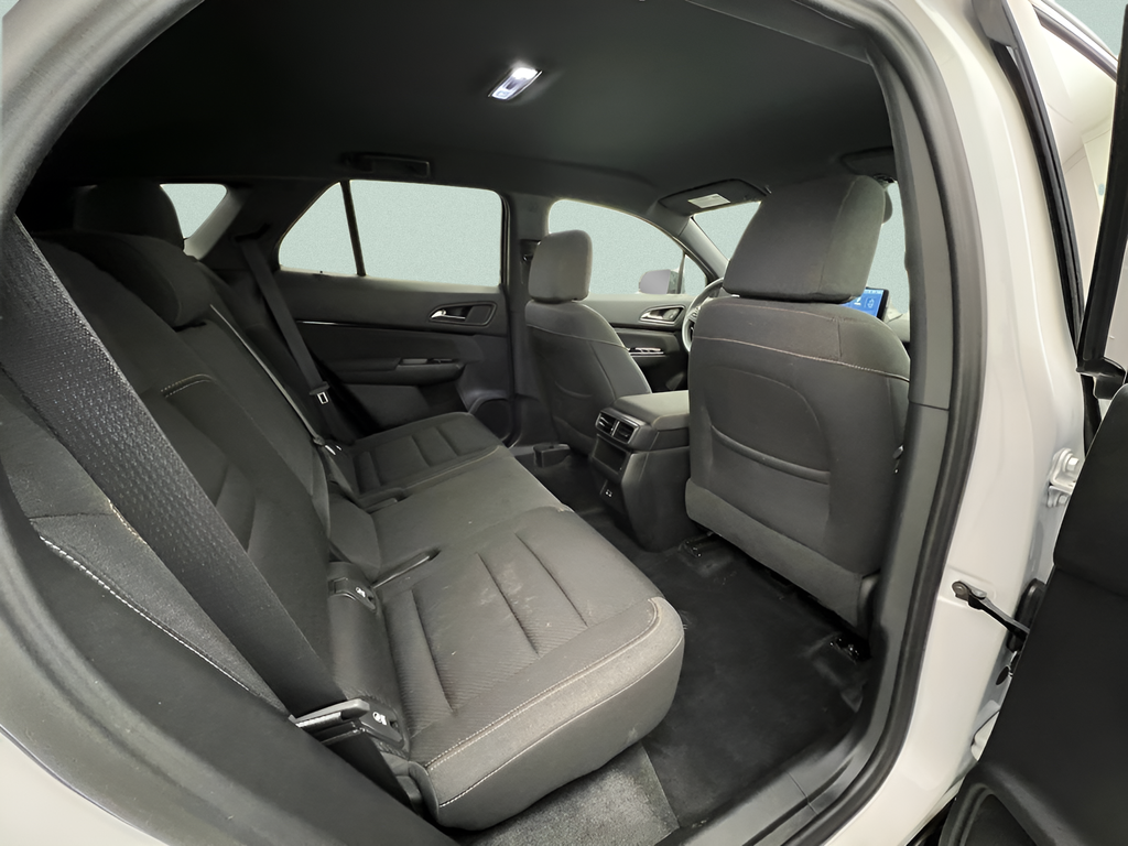 Used 2025 Snowfall Pearl Honda EX image 33