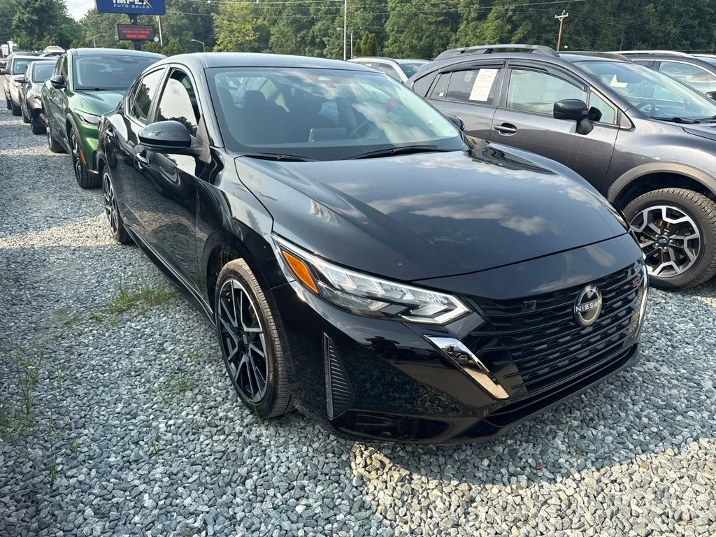 Used 2025 Black Nissan SR image 2