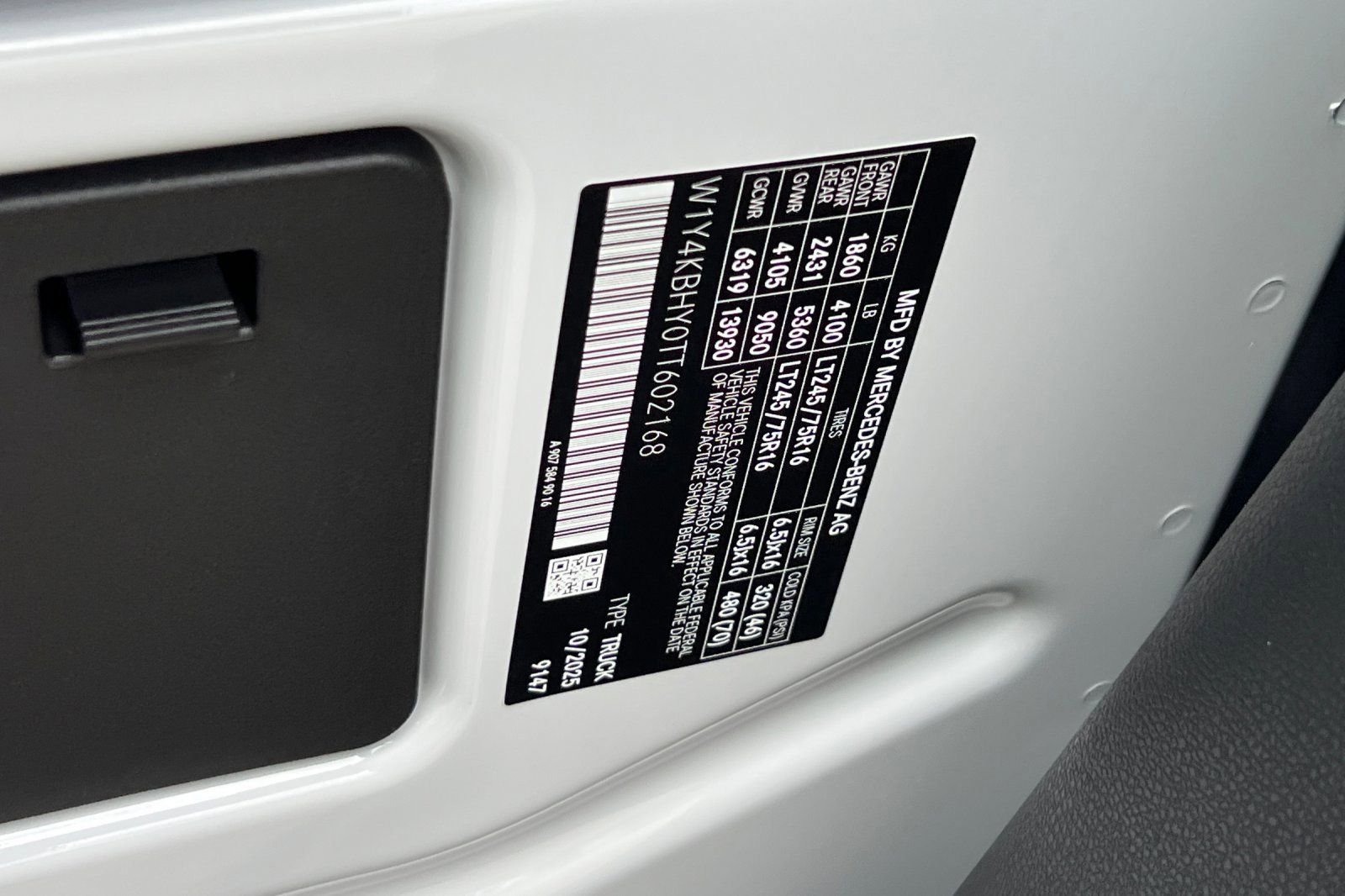 2026 Mercedes-Benz Sprinter Cargo Van Base - Photo 25