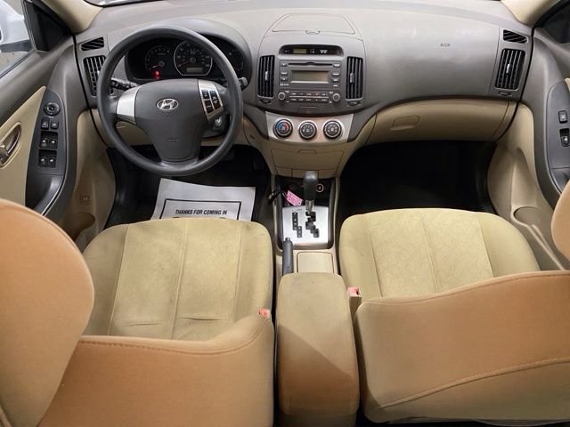 Used 2010 White Hyundai GLS image 34