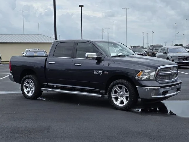 2018 RAM 1500 Lone Star Silver 4x4 Crew Cab 5'7's photo