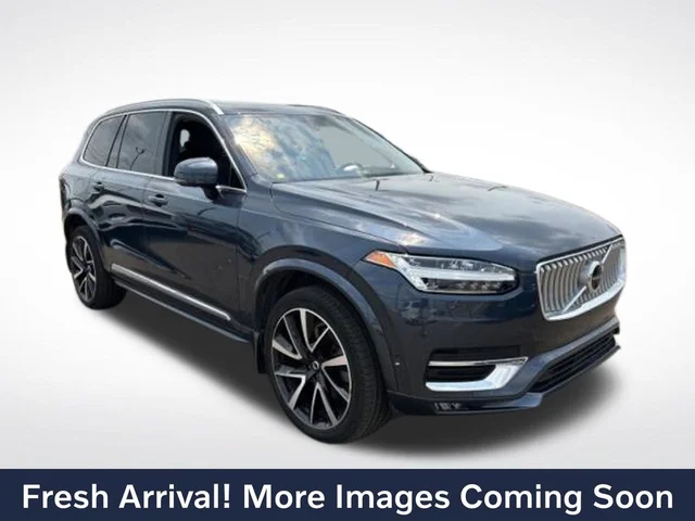 2024 Volvo XC90 B5 Plus