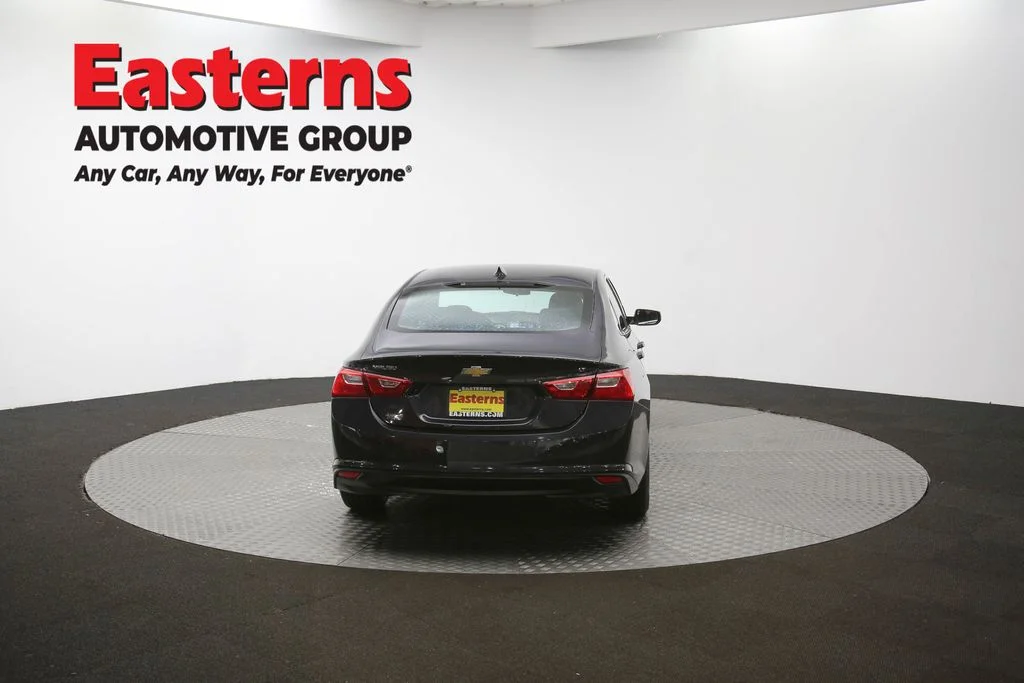 Used 2023 Gray Chevrolet LT image 35