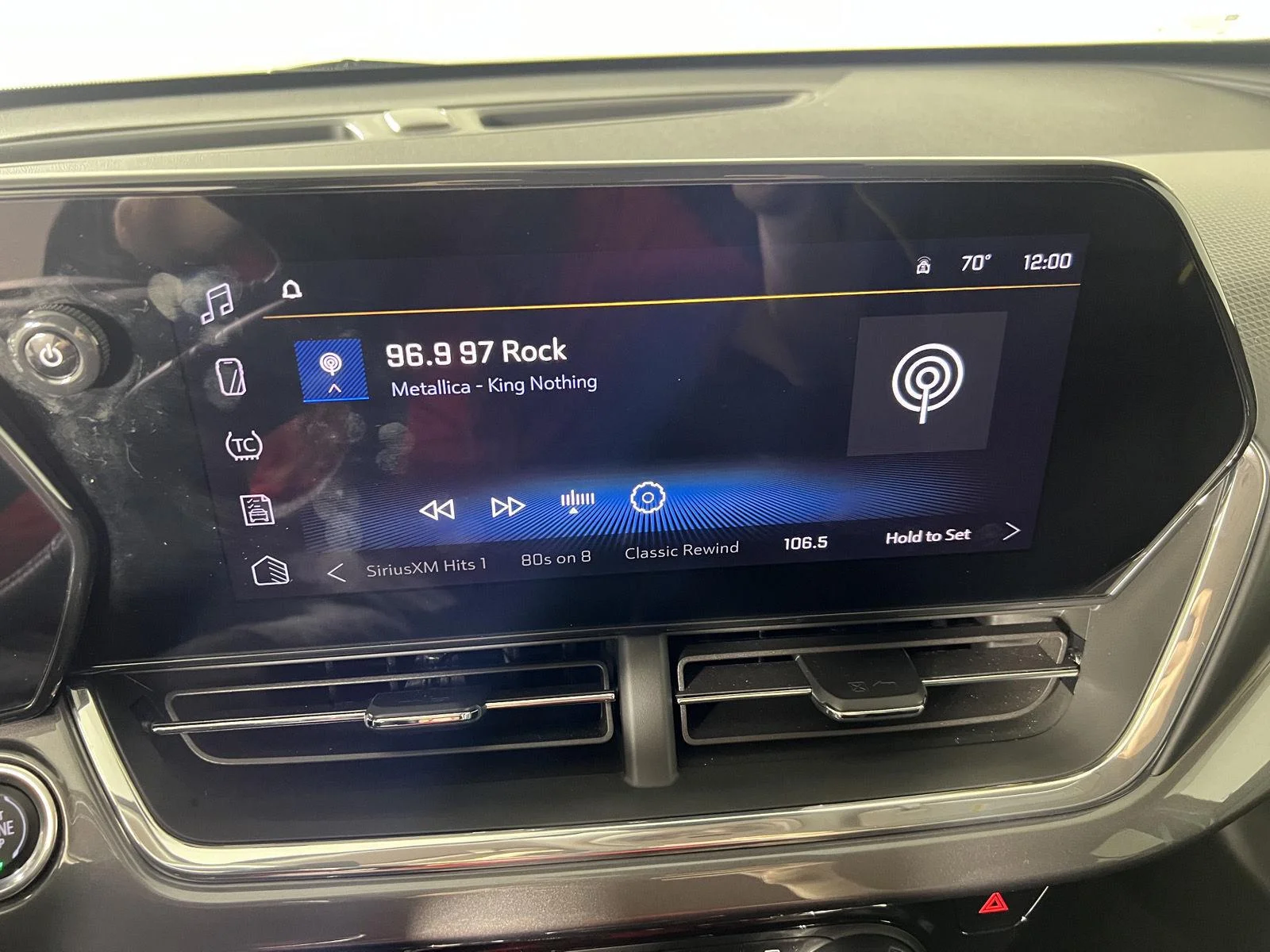 Used 2025 Mosaic Black Metallic Chevrolet ACTIV image 19