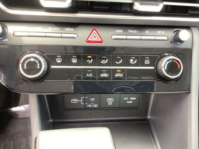 2025 Hyundai Sonata SE - Photo 30