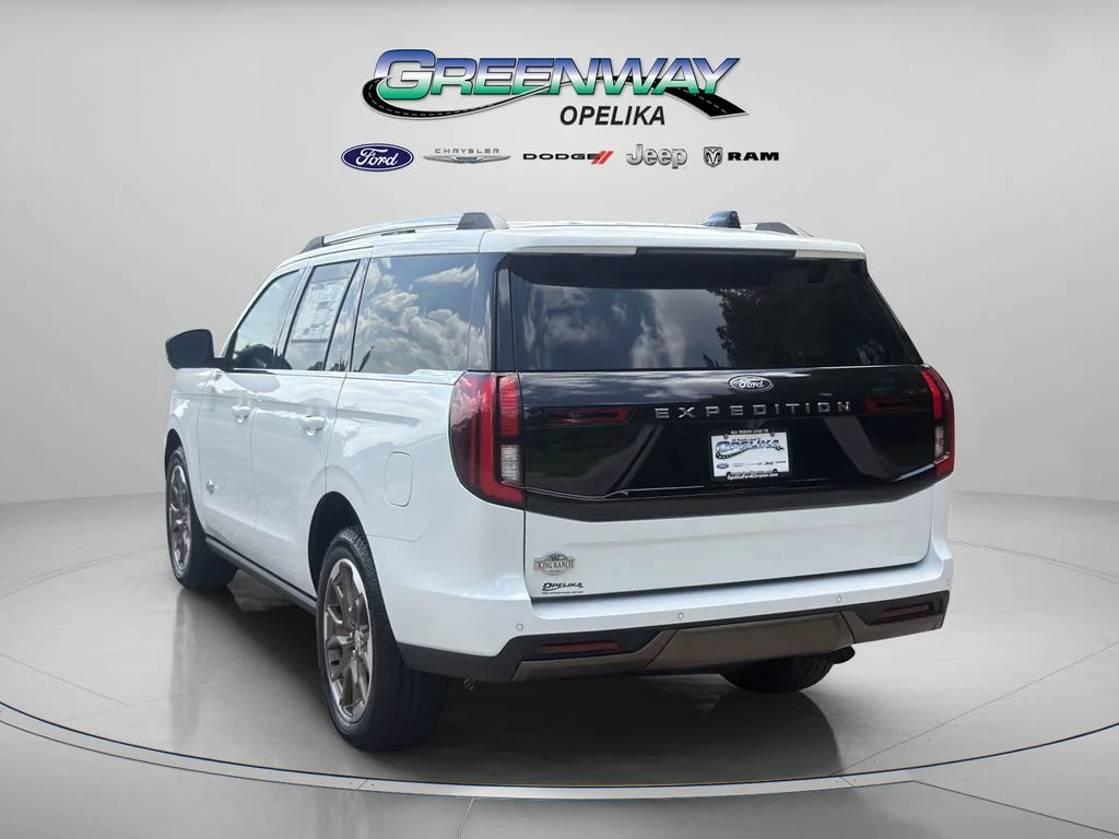 New 2026 Star White Metallic Tri-Coat Ford King Ranch® image 37