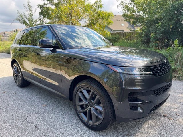 New 2027  Land Rover SE image 4