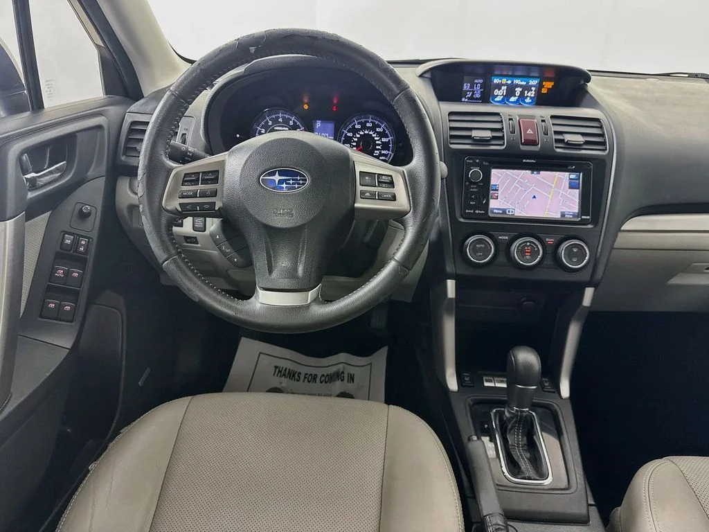 Used 2015 White Subaru 2.5i Touring image 28