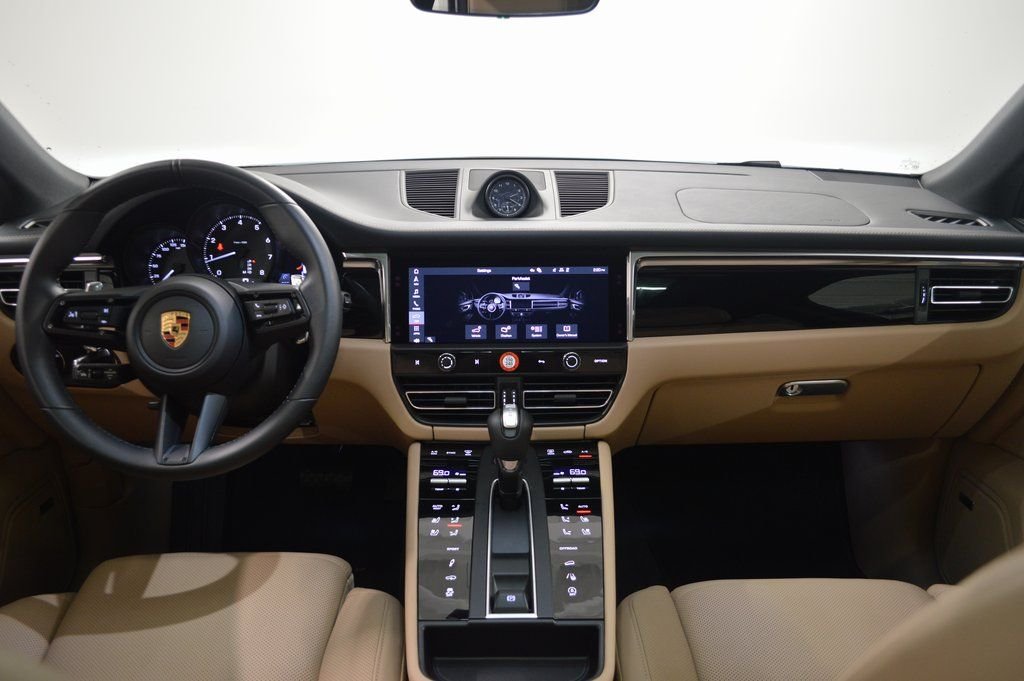 Used 2025 Black Porsche  image 36