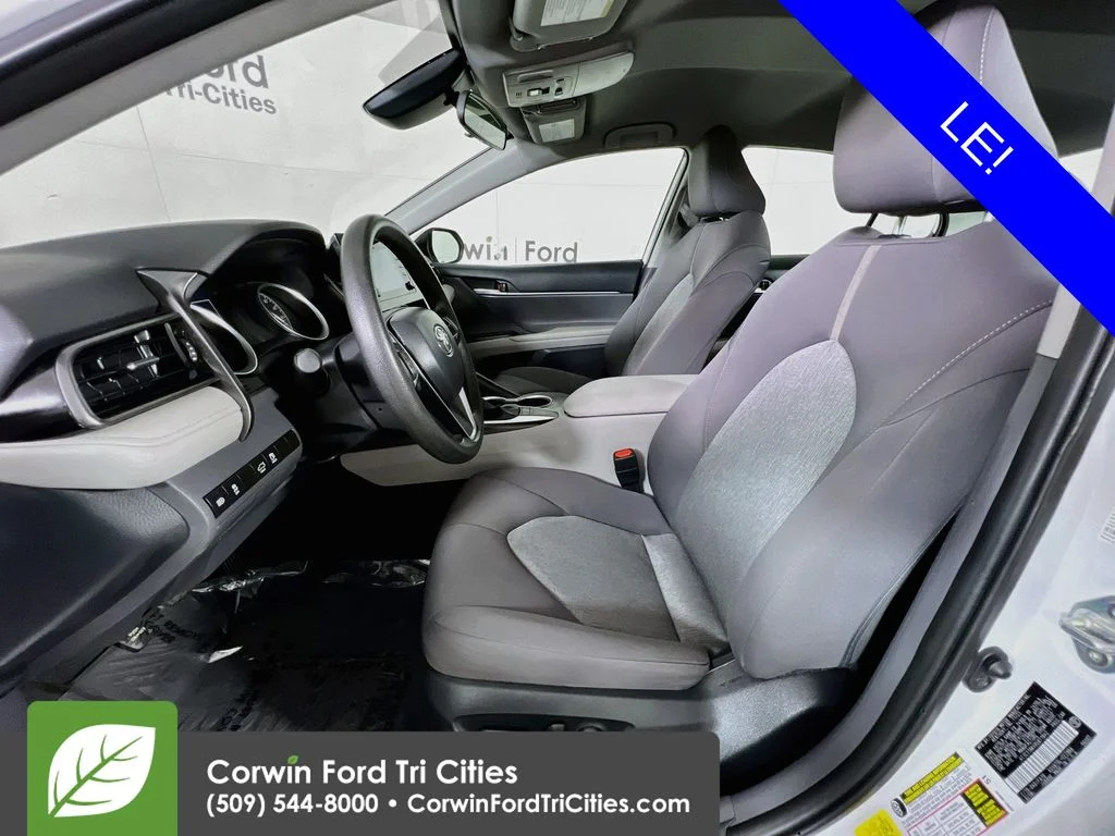 Used 2024 Wind Chill Pearl Toyota LE image 23