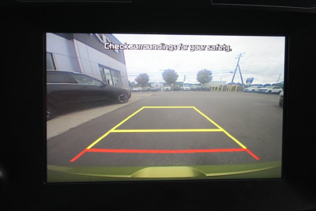 Used 2018 Green Kia Plus image 6