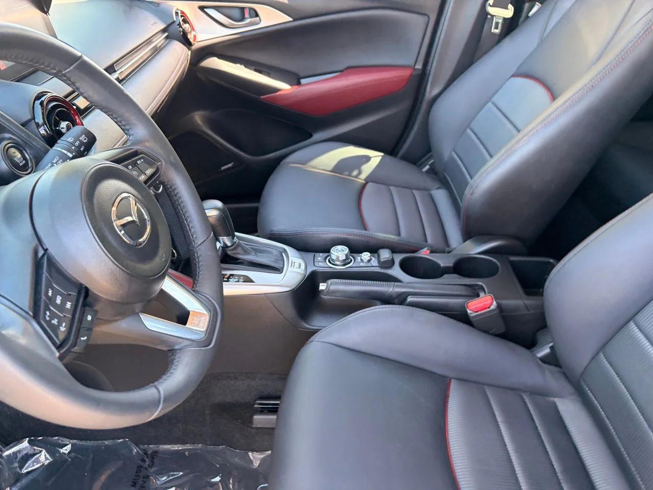 Used 2018 Deep Crystal Blue Mica Mazda Touring image 16
