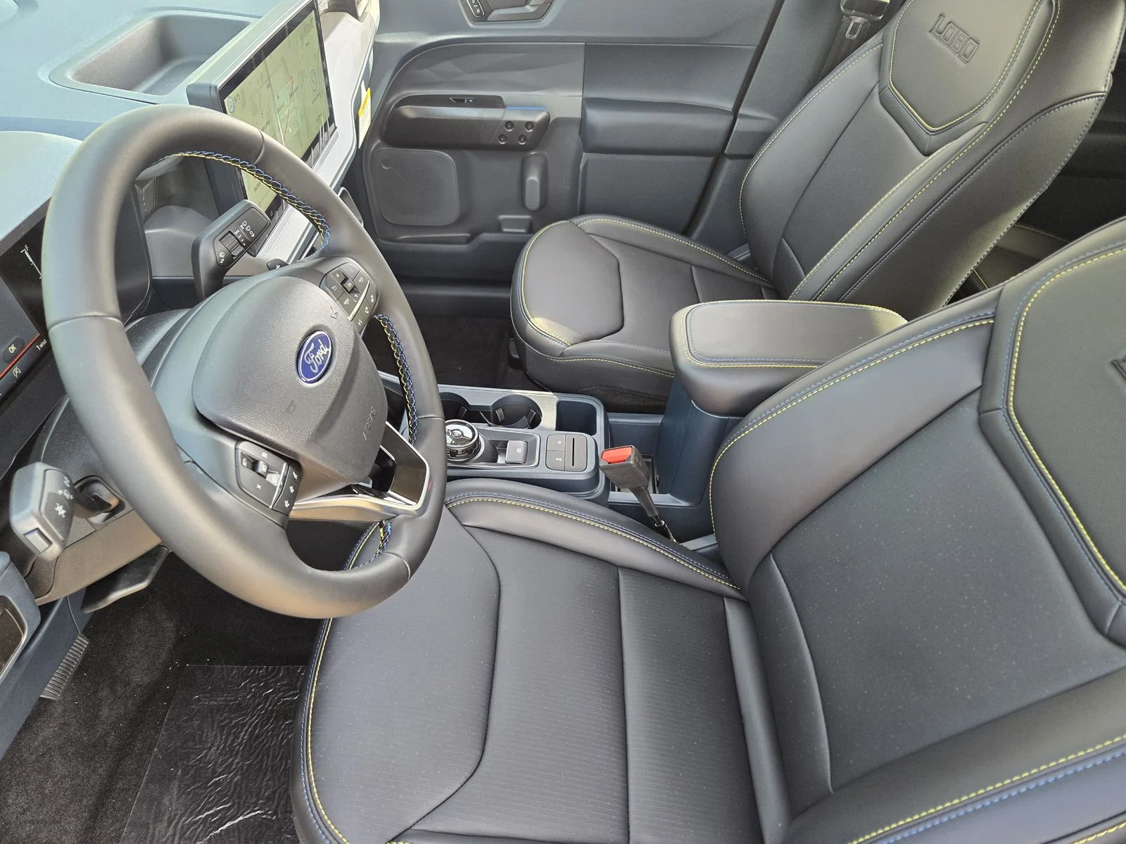 New 2026 Carbonized Gray Metallic Ford Lobo™ image 8