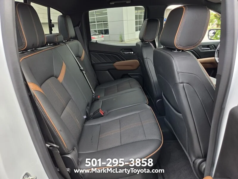 Used 2023 Summit White GMC 4WD Crew Cab AT4 image 14