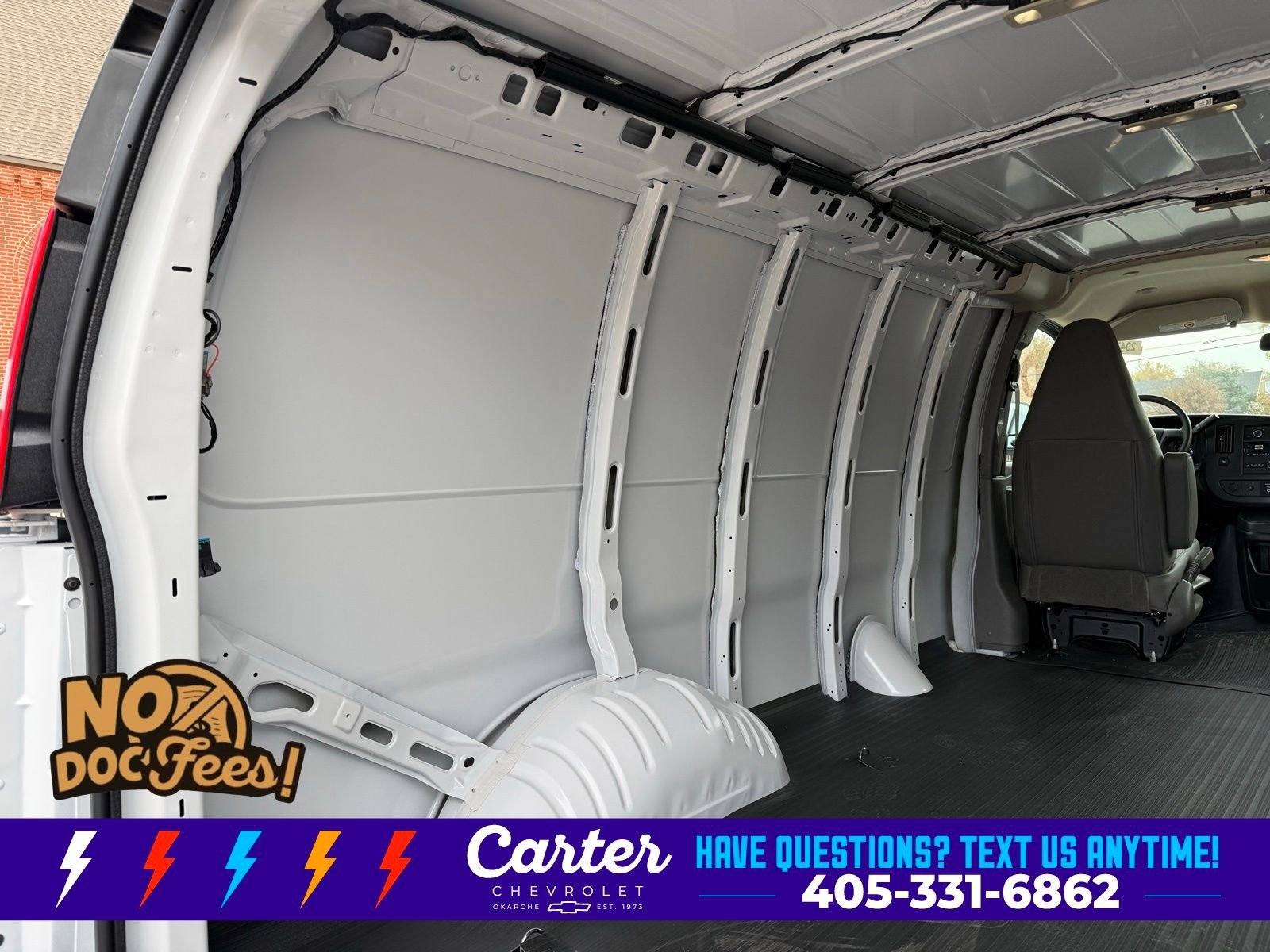 2025 Chevrolet Express Cargo Work Van - Photo 29