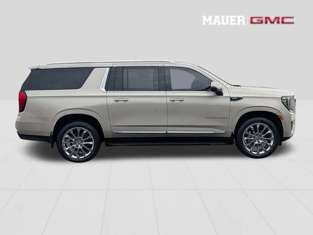 Certified 2022 GMC Yukon XL SLT with VIN 1GKS2GKD3NR177953 for sale in Inver Grove Heights, Minnesota
