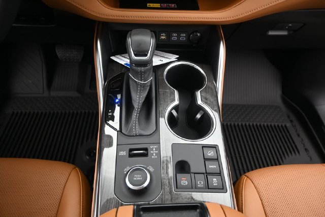 New 2026 Midnight Black Metallic Toyota Platinum image 8