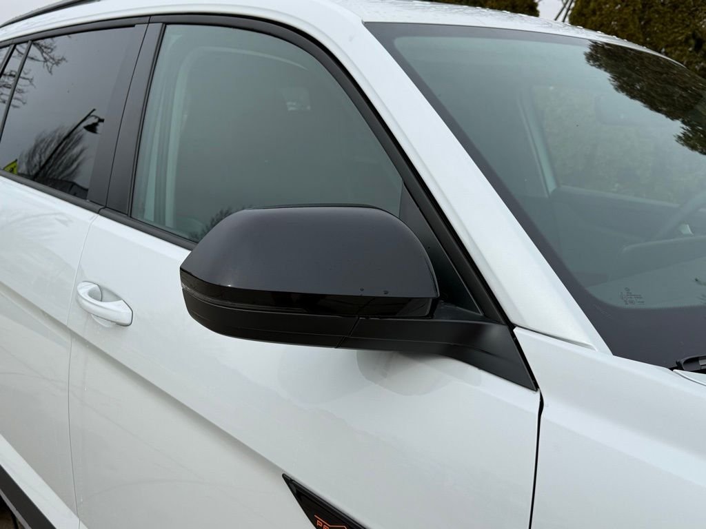 New 2026 White Volkswagen 2.0T Peak Edition image 9