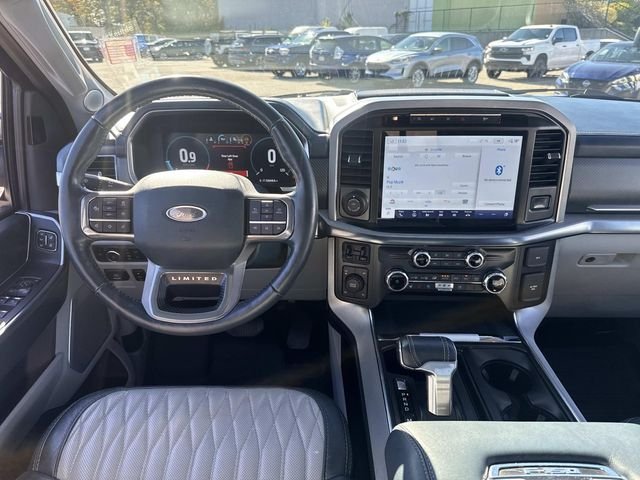 Used 2022 Agate Black Metallic Ford Limited image 19