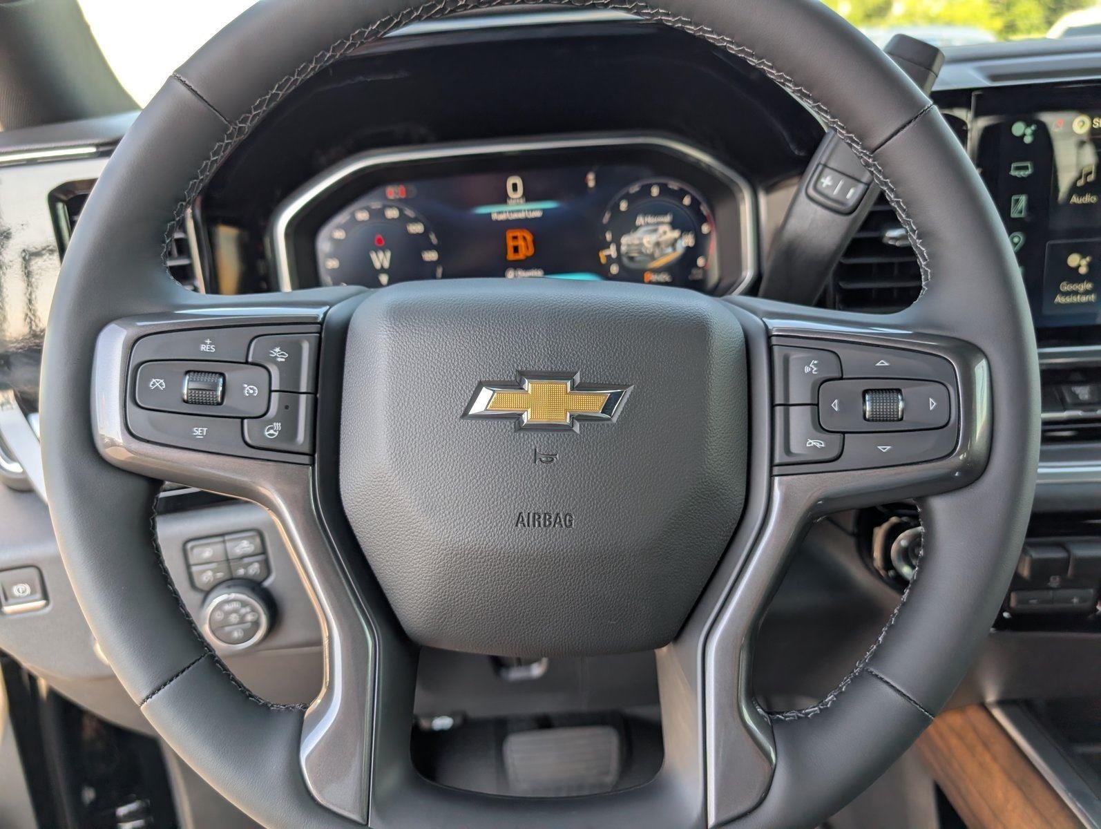 2026 Chevrolet Silverado 3500 HD High Country - Photo 37