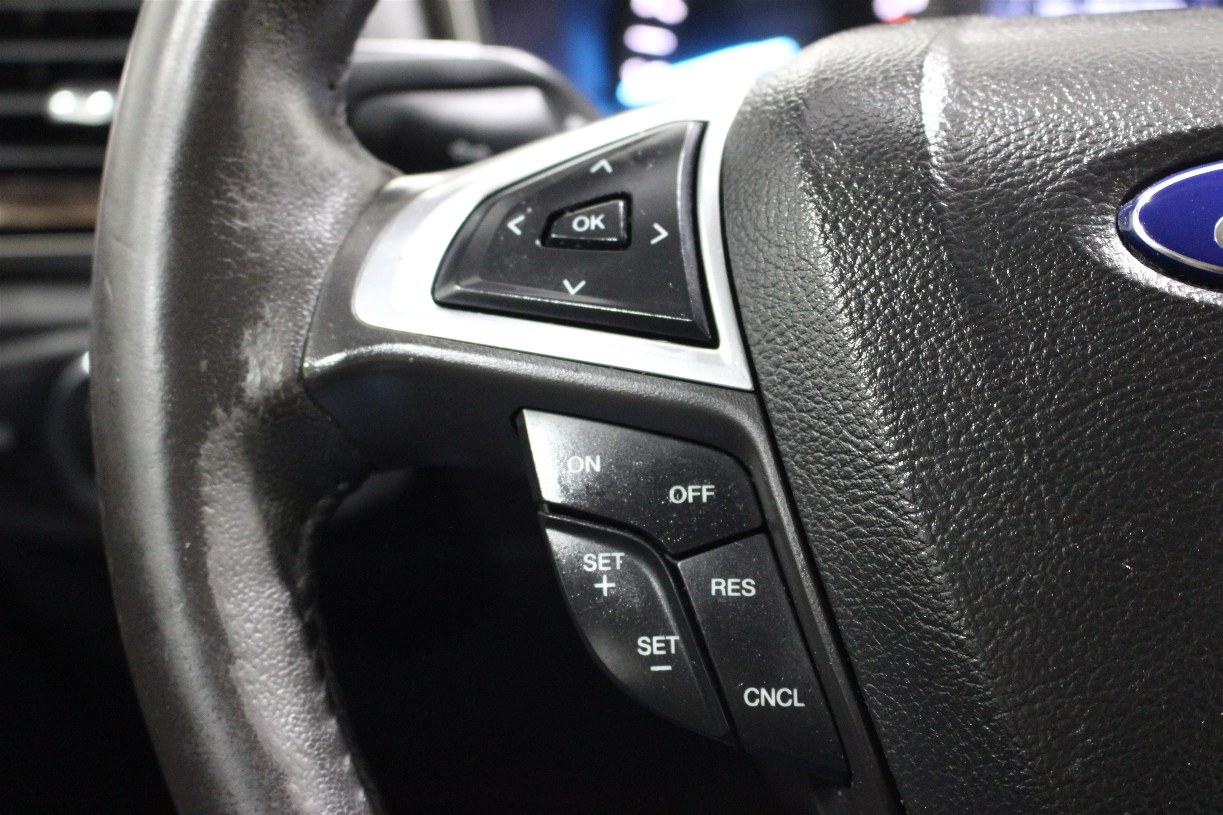 2016 Ford Fusion SE - Photo 11