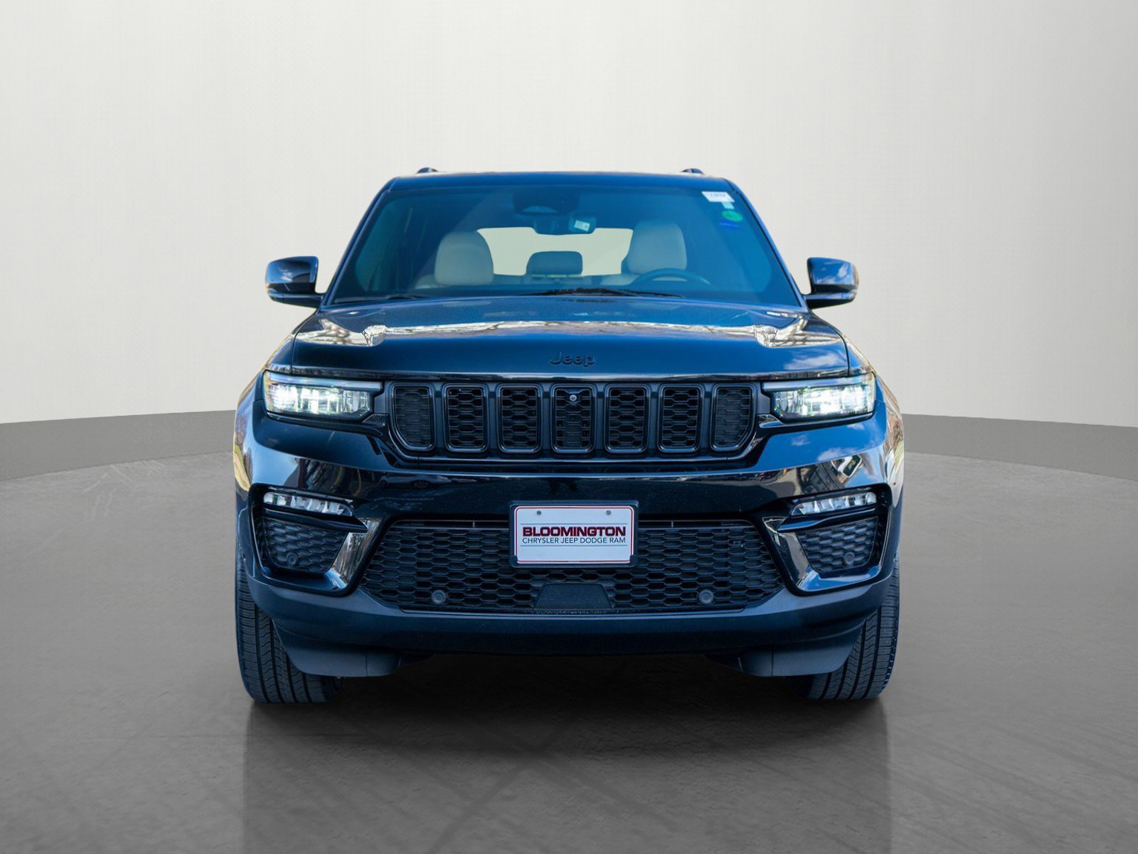 Used 2023 Jeep Grand Cherokee Limited with VIN 1C4RJHBG8PC503510 for sale in Minneapolis, Minnesota