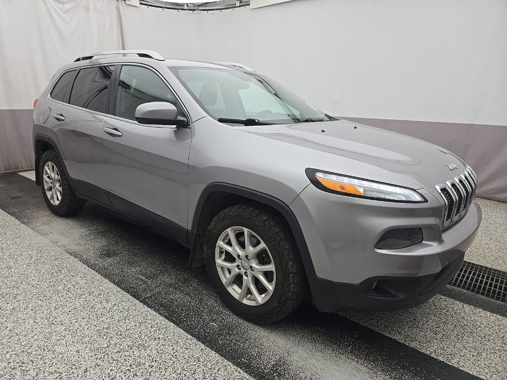 Used 2017 Billet Metallic Jeep North image 2