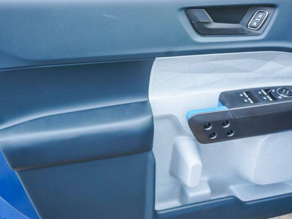 New 2026 Blue Ford XLT image 18