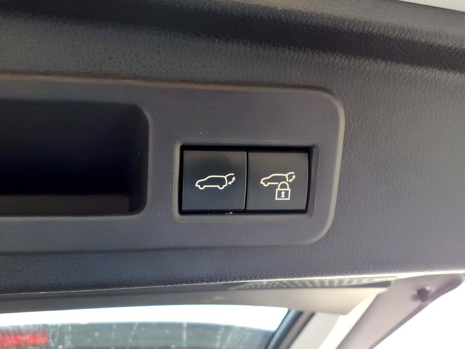 Used 2025 Ice Cap Toyota TRD Sport Premium image 11