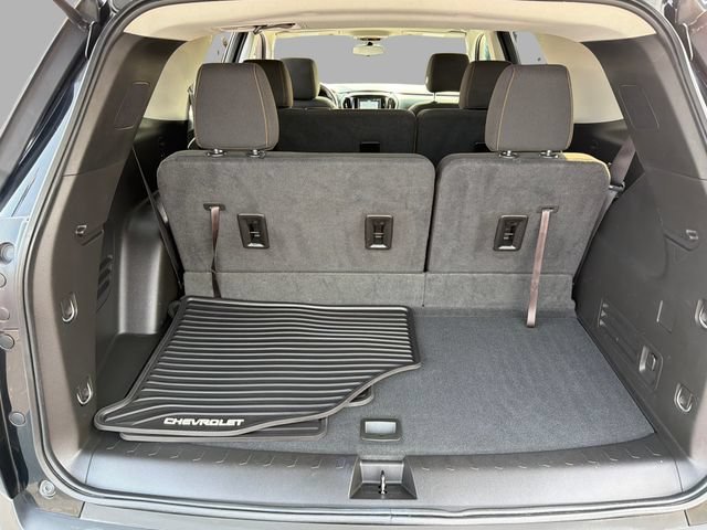 Used 2019 MOSAIC BLACK METALLIC Chevrolet LS image 13