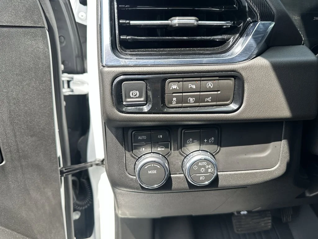 Certified Used 2026 White GMC Elevation image 15