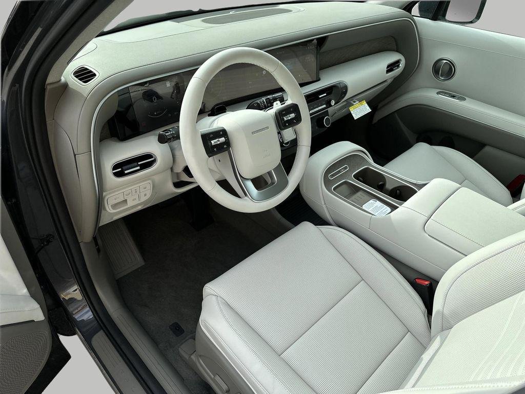 New 2026 Ecotronic Gray Pearl Hyundai Limited FWD image 8