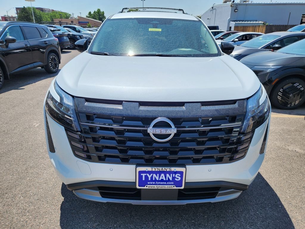 New 2026 Everest White Pearl TriCoat Nissan SL image 2