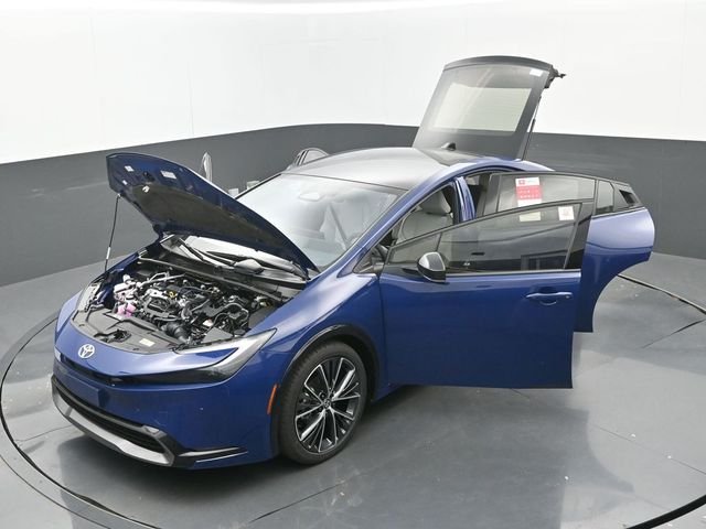 2026 Toyota Prius XLE - Photo 31