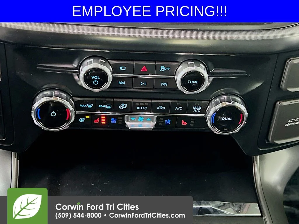 New 2026 Iconic Silver Metallic Ford Lariat image 9
